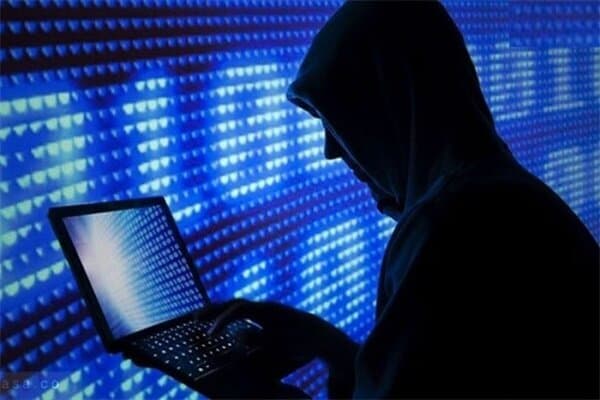 دستگیری کلاهبردار ۱۰۰۰ میلیارد تومانی در آذربایجان غربی
